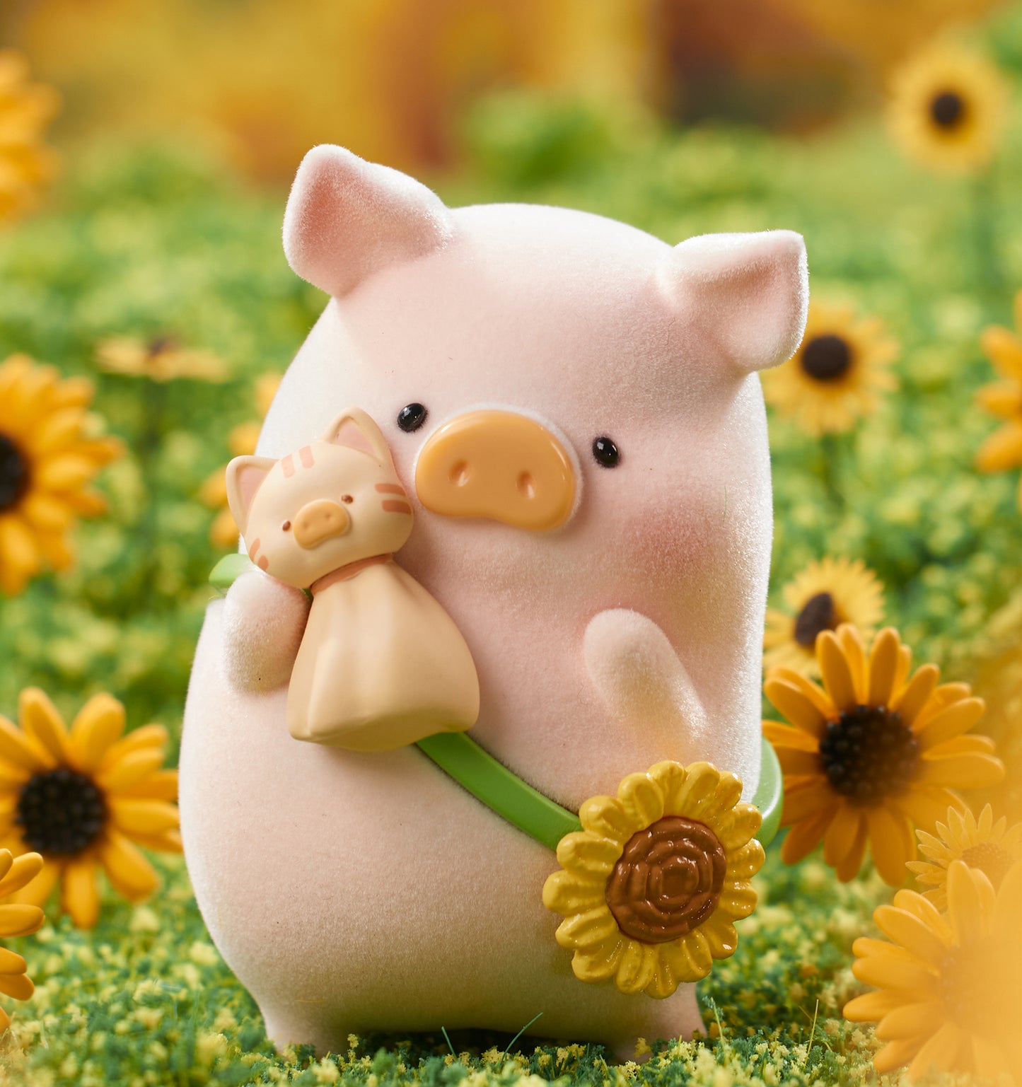 Lulu The Piggy Travel Series Cute Pig Blind Box Figures Collectible Toys Birthday Gift