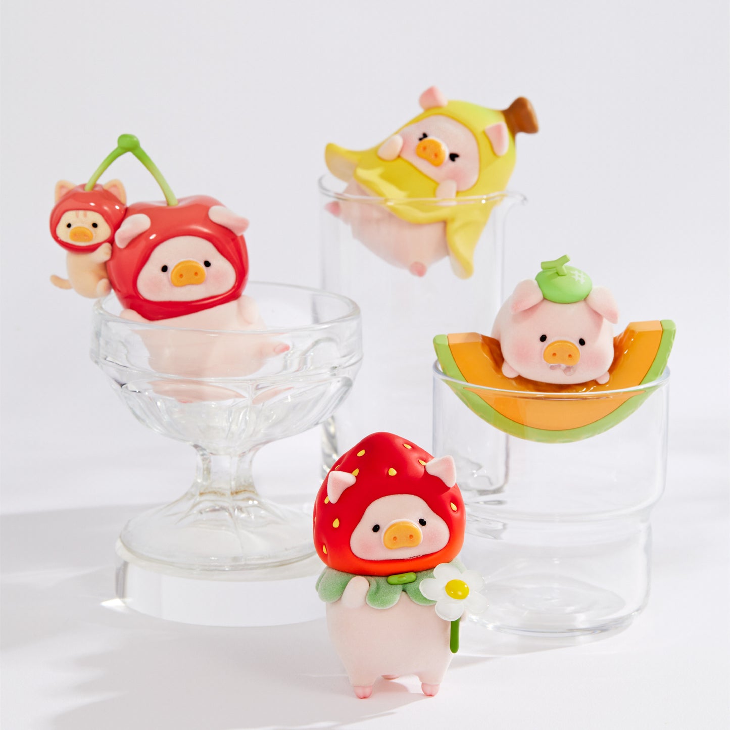 Lulu The Piggy Fruit Series Blind Box Limited Figures Strawberry Pig Figurine Popular Collectible Art Toy Hot Toys Cute Creative Gift