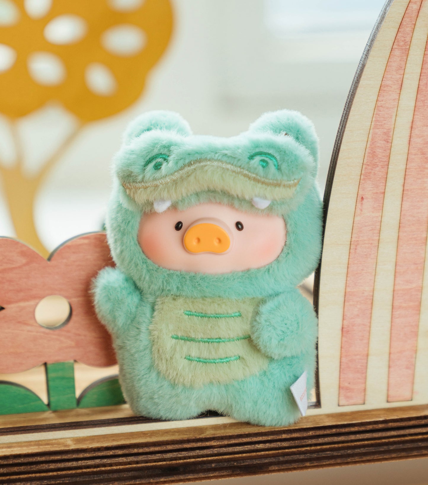 Lulu The Piggy Pig Animal Party Puppet Show Series Fingertip Plush Blind Box Figures Adorable Collectible Pendant for Bags & Keys, Modern Home Decoration